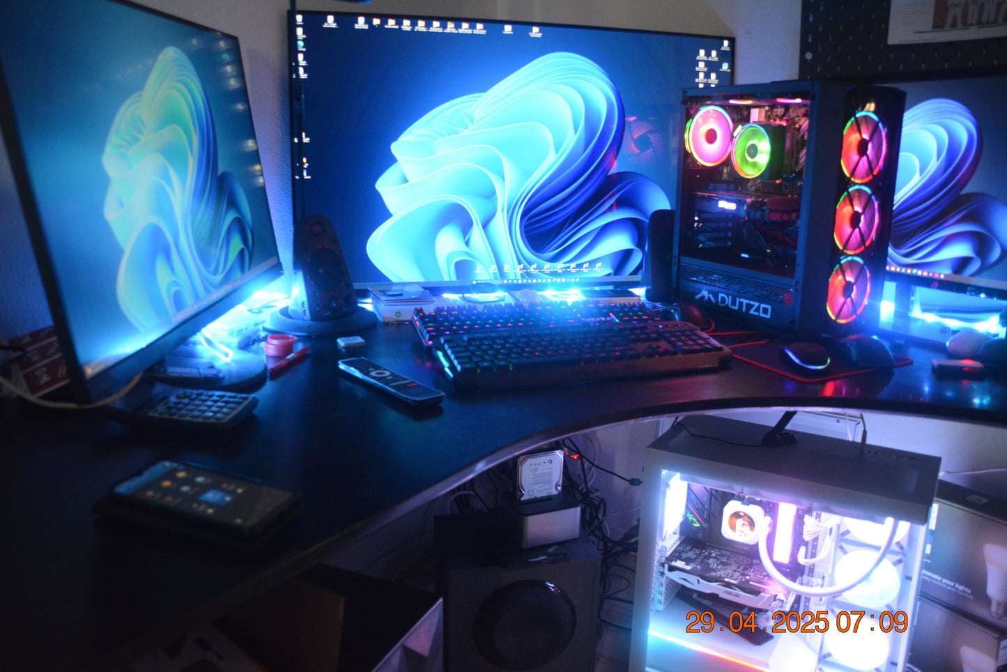 Asus, Amd Ryzen 9 3900x RTX 2070 SUPER 8 GB M.2 NV 5.0 1000, 4,7 turbo 5,2 Ghz, (32 GB RAM ER KLOS) 3600 MHZ GB ram, M.2 NV2 PCIe 5.0 NVMe 1000 GB harddisk