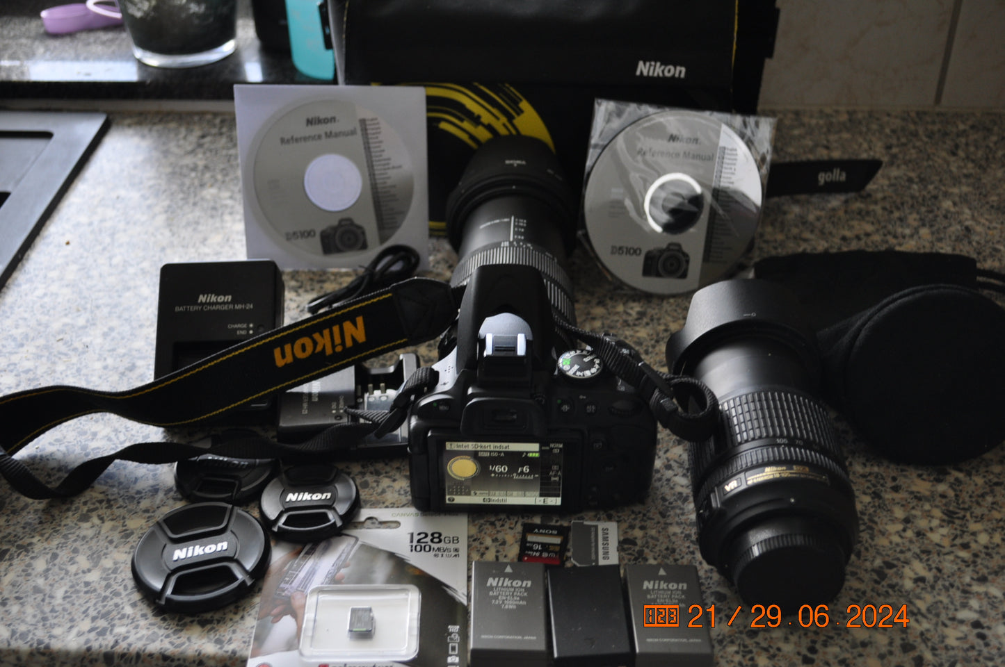 Nikon D 5100 , 16,3 megapixels, 18-55-18-105-18-200 x optisk zoom