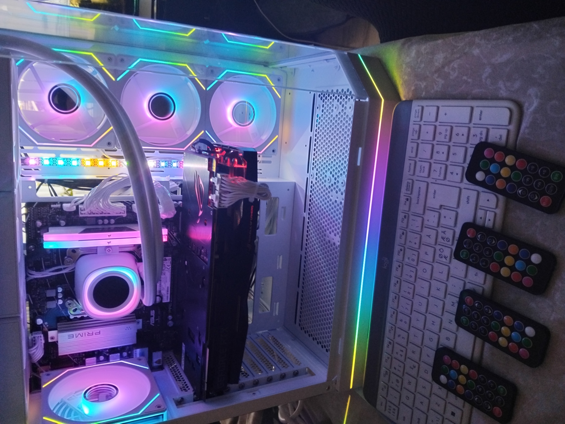 Asus Amd Ryzen 9 9900D